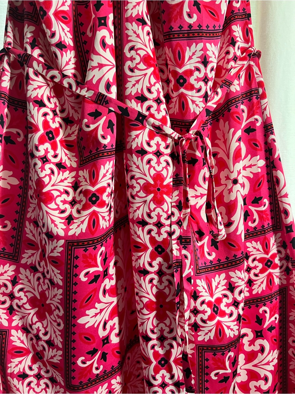 Ann Taylor Factory Pink and White Halter Tile-Print Maxi Dress - Picture 3 of 6